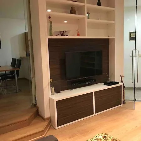 Next To The River. In Centre, Metro 3min Apartment Prague